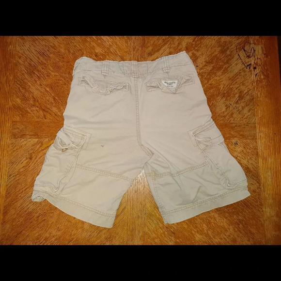Abercrombie Fitch RN75654 heavyweight tan cargo shorts size 16 with draw strings - Picture 2 of 6
